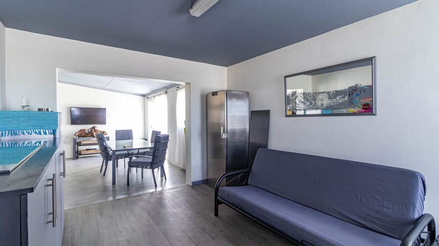 3 Bedroom Property for Sale in Lampiesbaai Western Cape